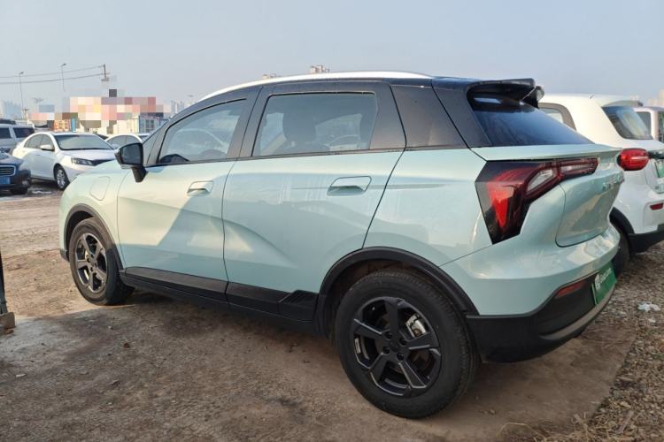 Used Geometry E Firefly 2022 401 km Linglong Tiger 4 Seats
