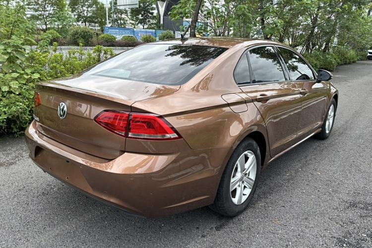 Used Volkswagen Lamando 2017 230TSI DSG Fashion Edition
