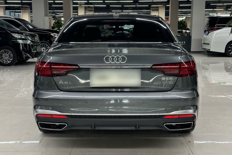 Used Audi A4L 2022 40 TFSI Fashion Dynamic Model