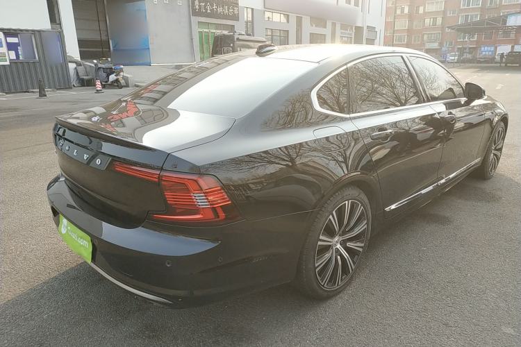 Used Volvo S90 2024 B5 Luxury Smart Edition