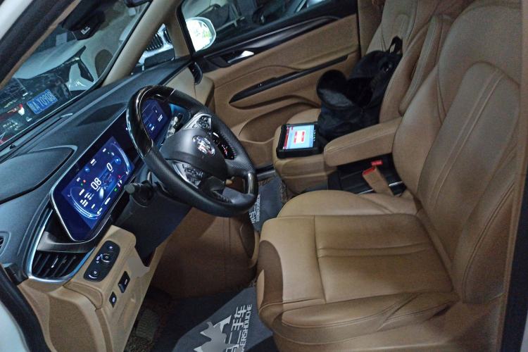 Used Buick GL8 2020 ES Land Cruiser 653T Luxury Edition
