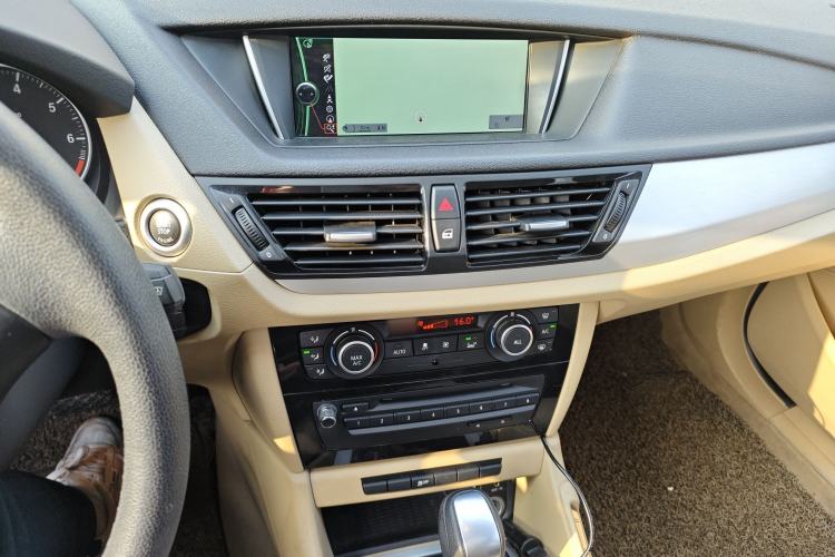 Used BMW X1 2013 sDrive18i Leading Model