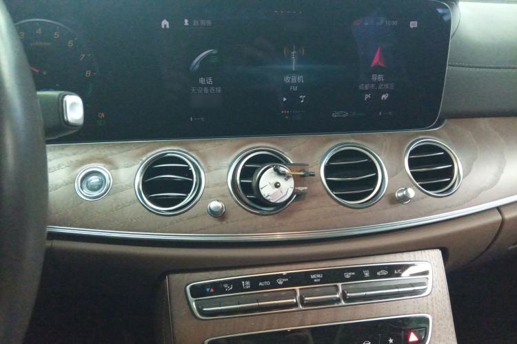 Used Mercedes-Benz E-Class New Energy 2022 Facelift E 350 e L Plug-in Hybrid Sedan
