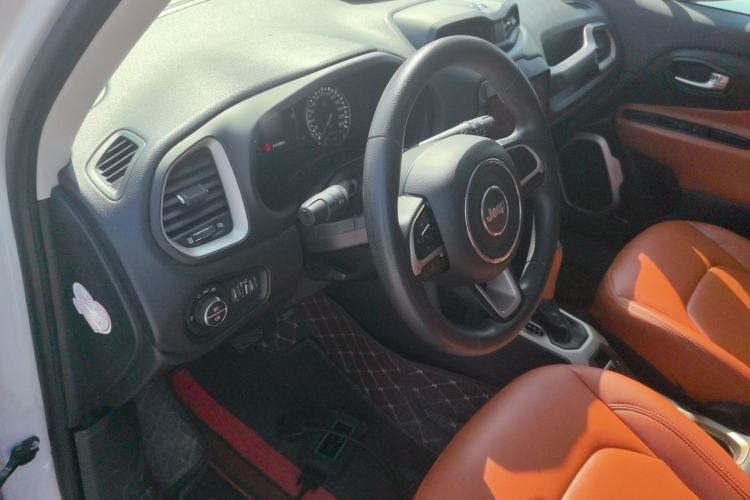 Used  Renegade 2017 180T Automatic High-Energy Version
