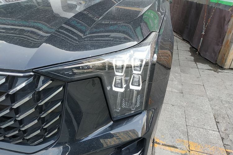 Used GAC Trumpchi GS8 2022 Linghang Series 2.0 TGDI Two-Wheel-Drive Luxury Smart Connectivity Version (7 Seats)