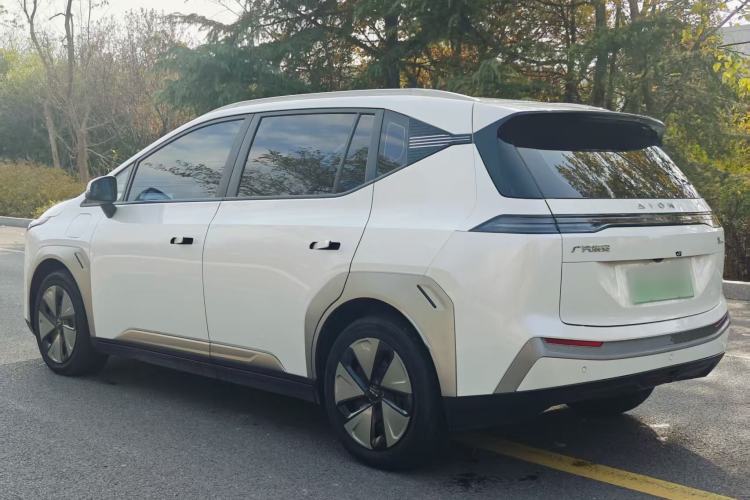 Used AION Y 2023 Plus 510 Enjoy Edition
