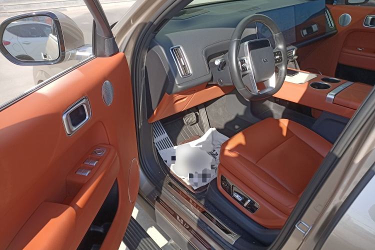 Used Li Auto L9 2022 Max model
