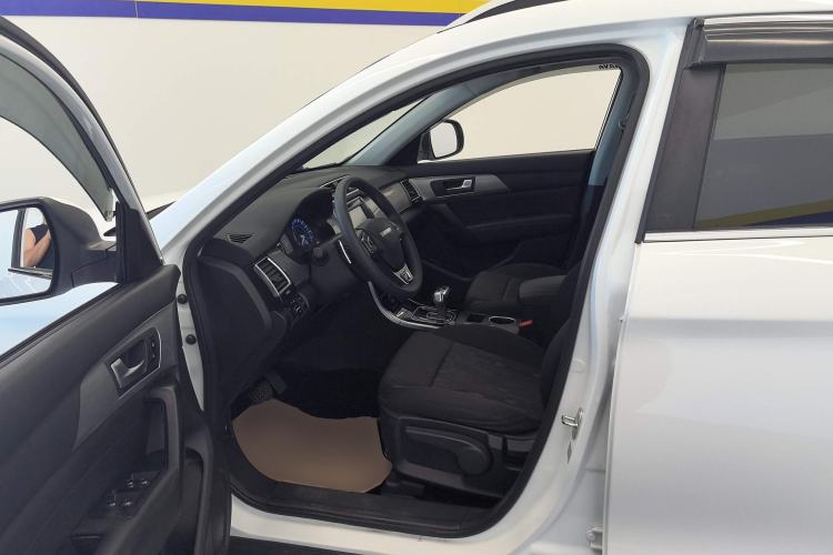 Used Haval H2 2018 1.5T Dual-Clutch Two-Wheel Drive Fashion Model China VI Standard
