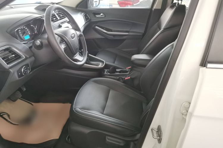 Used Ford Escort 2015 1.5L Automatic Fashion Model
