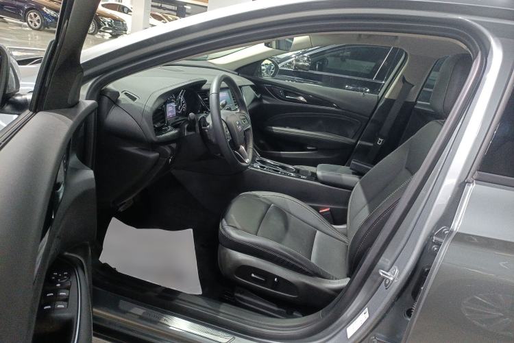 Used Buick Regal 2024 25T Deluxe Edition