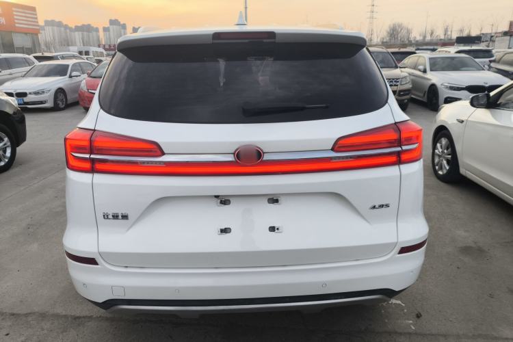 Used BYD Song New Energy 2019 Song DM 1.5TID Smart Connect Premium Model
