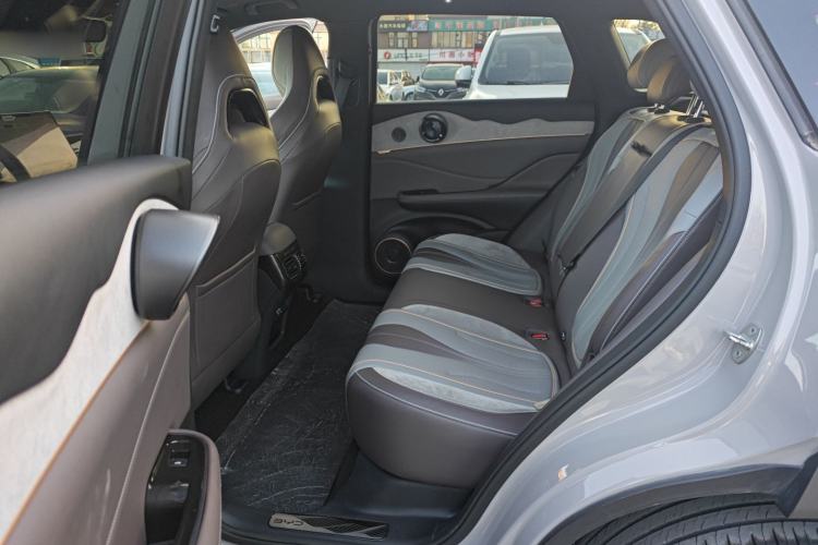 Used BYD Frigate 07 2024 HONOR Edition DM-i 205KM Flagship Model