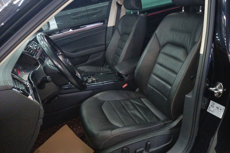 Used Volkswagen Phideon 2018 380TSI Two-Wheel Drive Business Edition
