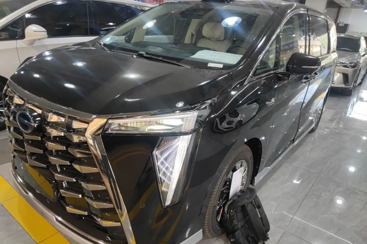 Used GAC Trumpchi Xiangwang M8 2025 Kunkun Series Ultra First-Class Cabin