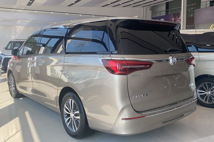 Used Buick GL8 2022 ES Landtrek 653T Comfort Edition
