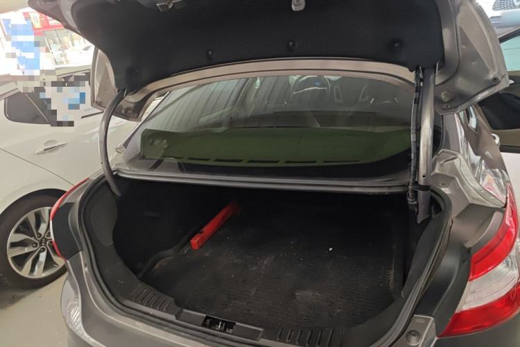 Used Ford Focus 2012 Sedan 1.6L Automatic Comfort Model
