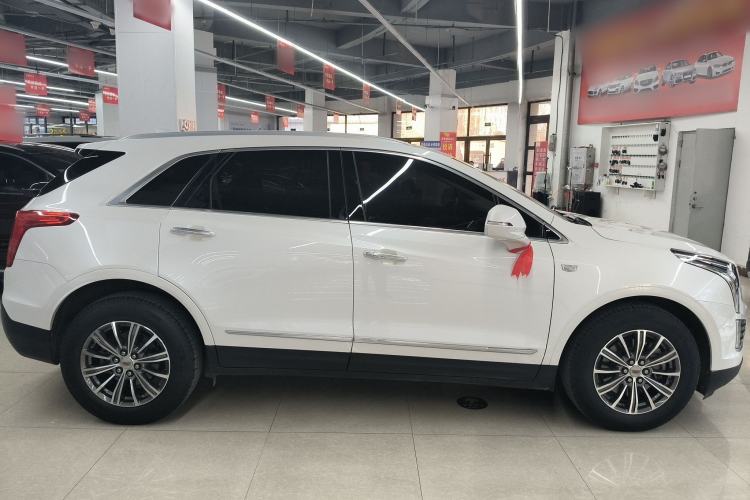 Used Cadillac XT5 2016 25T Luxury Model
