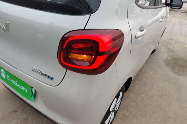 Used Wuling Hongguang MINIEV 2025 Four-Door Version Zhenxiang+ Edition
