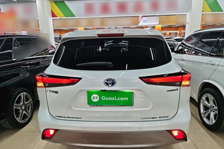 Used Toyota Highlander 2022 Dual-Engine 2.5L Four-Wheel Drive Supreme Edition 7-Seater
