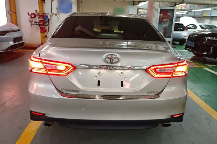 Used Toyota Camry 2021 2.0G Luxury Edition