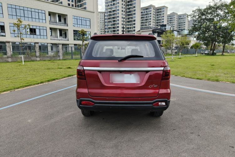 Used Oshan CX70 2016 1.6L manual luxury version
