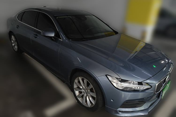 Used Volvo S90 2018 T5 Zhiyuan Edition
