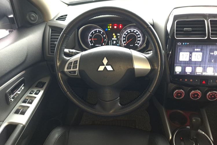 Used Mitsubishi ASX 2016 2.0L CVT Two-Wheel Drive Navigation Edition
