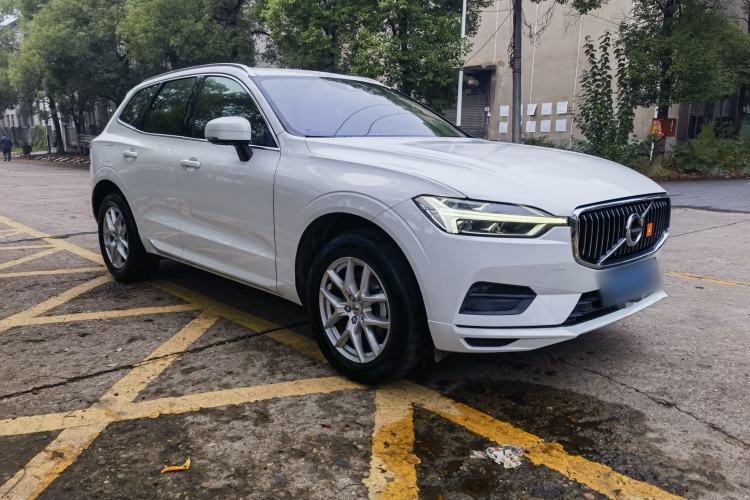 Used Volvo XC60 2019 T5 4x4 Smart Edition China V Standard
