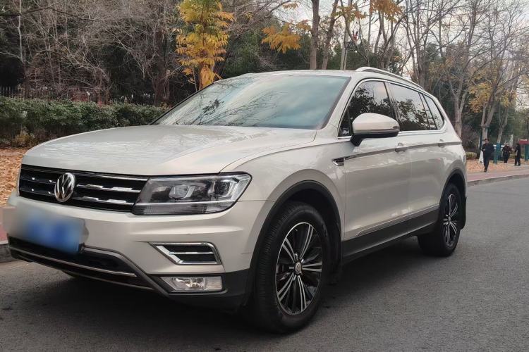 Used Volkswagen Tiguan L 2019 Updated Version 330TSI Automatic Two-Wheel Drive Panoramic Comfort Edition China VI Standard