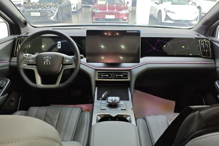 Used BYD Song L DM-i 2025 Intelligent Driving Version 160 km Beyond-Range Type
