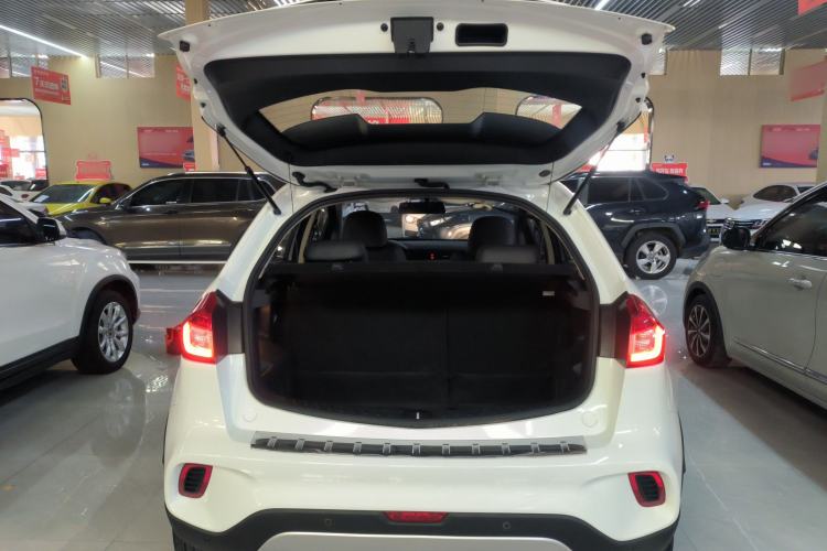 Used Geely Auto Vision X3 2017 1.5L Automatic Elite Model
