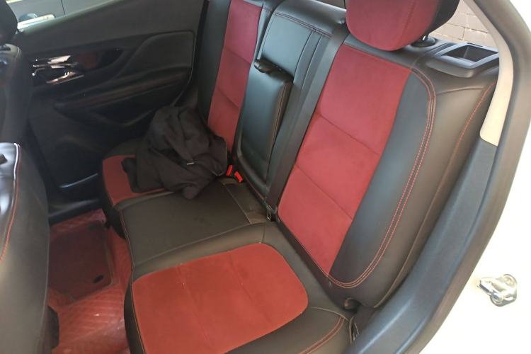 Used Buick Encore 2016 18T Automatic All-Wheel-Drive Flagship Model
