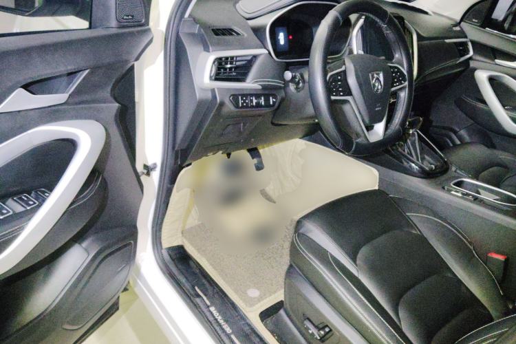 Used Baojun 530 2020 1.5T CVT Prestige Connected Version 7 Seats
