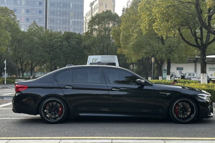 Used BMW 5 Series 2018 530Li Luxury Edition M Sport Package