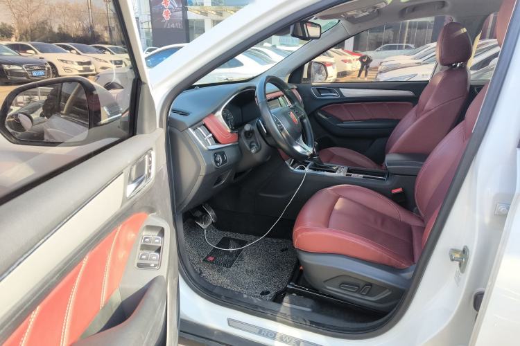 Used Roewe RX5 2016 30T Four-Wheel Drive Automatic Internet Smart Luxury Edition
