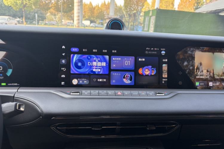 Used VOYAH FREE 2025 318 318 km Rear-Drive Touring Edition
