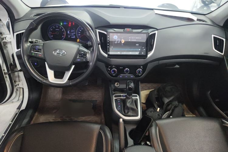 Used Hyundai ix25 2017 1.6L Automatic Smart Version
