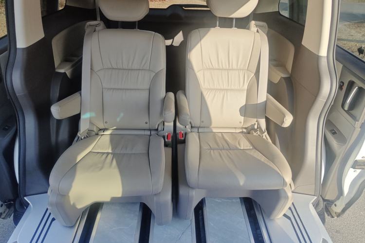 Used Honda Odyssey 2015 Revised 2.4L Luxury Edition