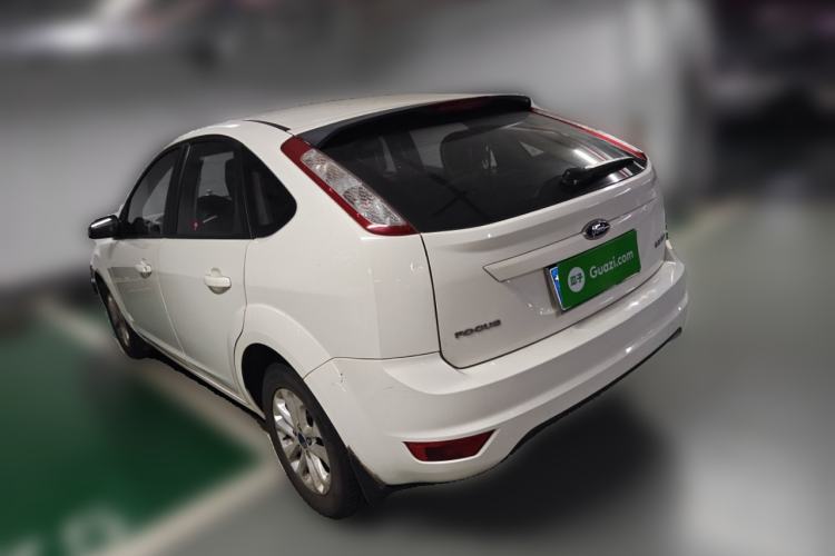 Used Ford Focus 2013 Hatchback Classic 1.8L Automatic Base Model
