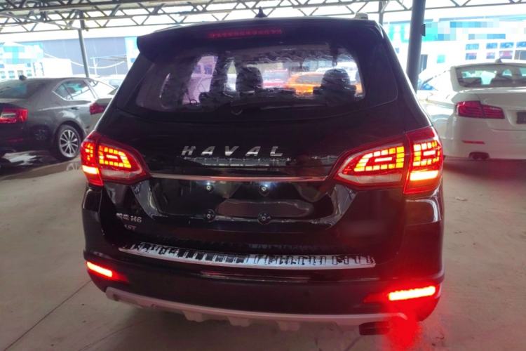 Used Haval H6 2017 Red-Label Sport Edition 1.5T Automatic Two-Wheel Drive Luxury Model
