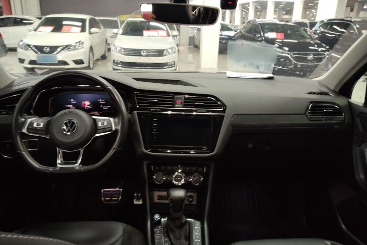 Used Volkswagen Tiguan L 2021 330TSI Automatic Two-Wheel Drive R-Line Enhanced Edition
