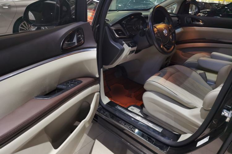 Used Buick GL8 2021 Land Cruiser Executive Class 652T Smart Luxury Model
