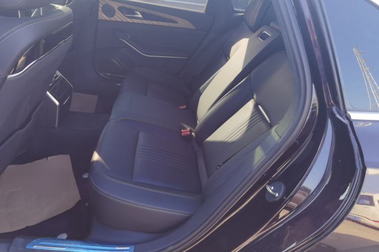 Used Hongqi H9 2020 2.0T Smart Connect Flagship Edition
