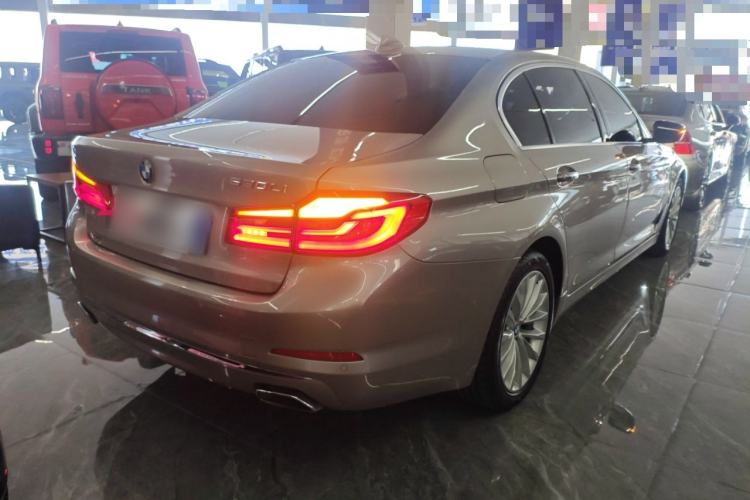 Used BMW 5 Series 2018 Facelifted 530Li xDrive Luxury Package
