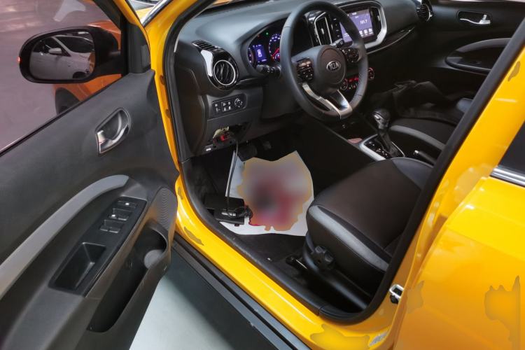 Used Kia kx1 Stonic 2019 1.4L Automatic Fun Edition China VI
