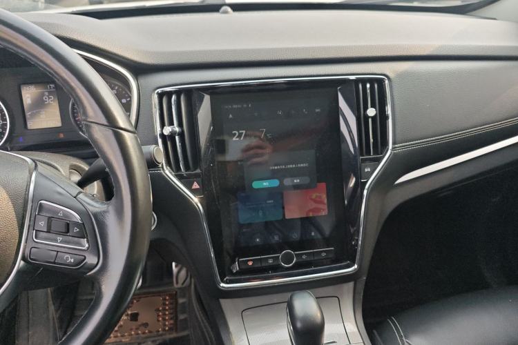 Used Roewe RX5 2018 20T Two-Wheel Drive Automatic Internet Smart Edition