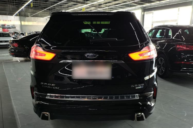 Used Ford Edge 2020 EcoBoost 245 Two-Wheel Drive Titanium 7-Seater
