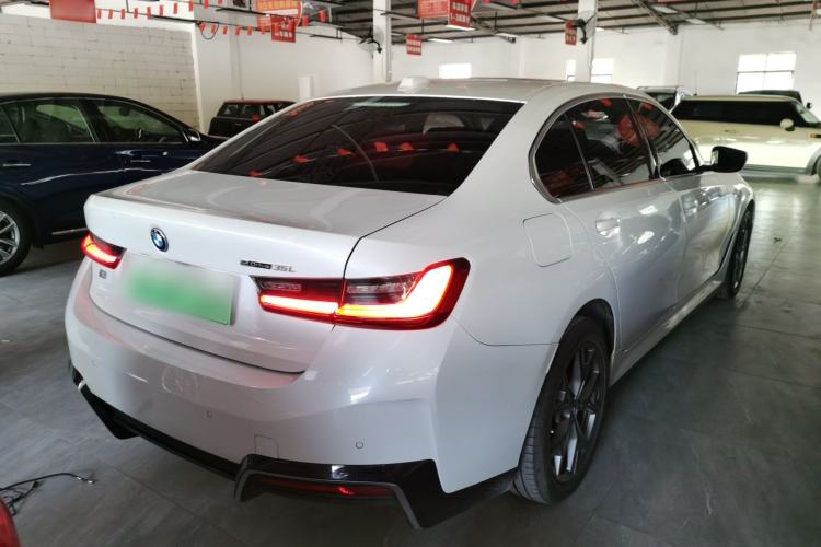 Used BMW i3 2022 eDrive 35 L
