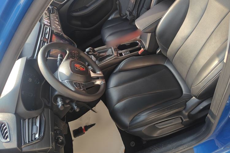 Used Roewe i5 2020 1.5L Automatic 4G Connect Luxury Flagship Edition
