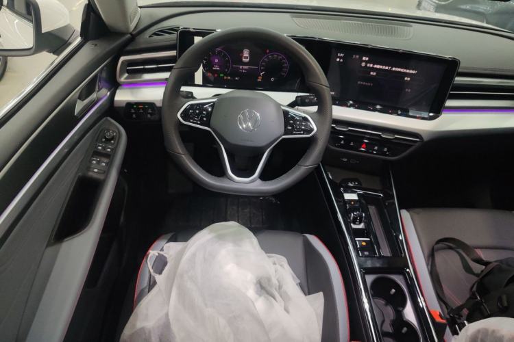 Used Volkswagen Lamando 2023 Lavida L 280TSI DSG Cool & Spicy Edition
